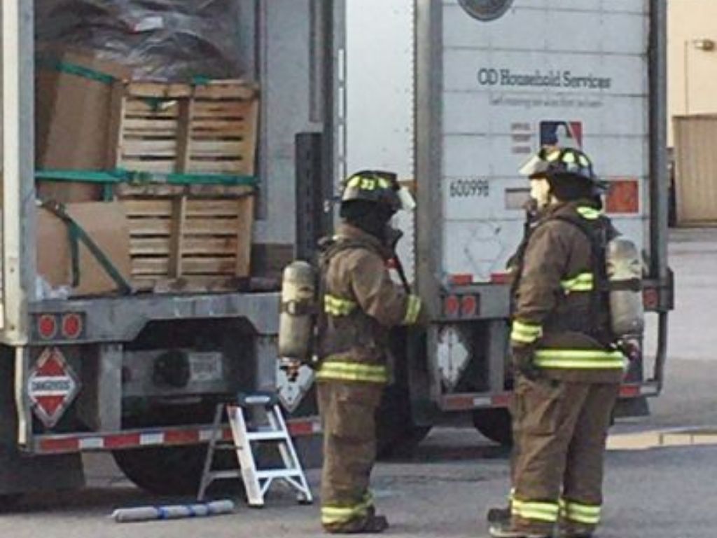 HMN - Leaking 30-gallon container blamed for Thursday tractor trailer chemical leak in Williamsburg